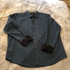 EUC Van Heusen men’s shirt blu/black pattern XL 17-17 1/2